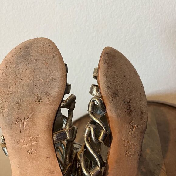 Giuseppe Zanotti Napa Silk Boost Gold Gladiator Flat Sandals Size 37.5 US 7.5 - Picture 7 of 8